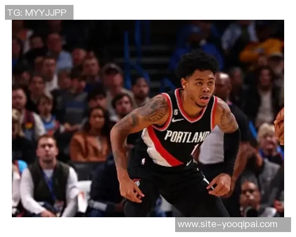 安芬尼西蒙斯：通过努力阅读比赛提升侵略性为球队注入强大能量